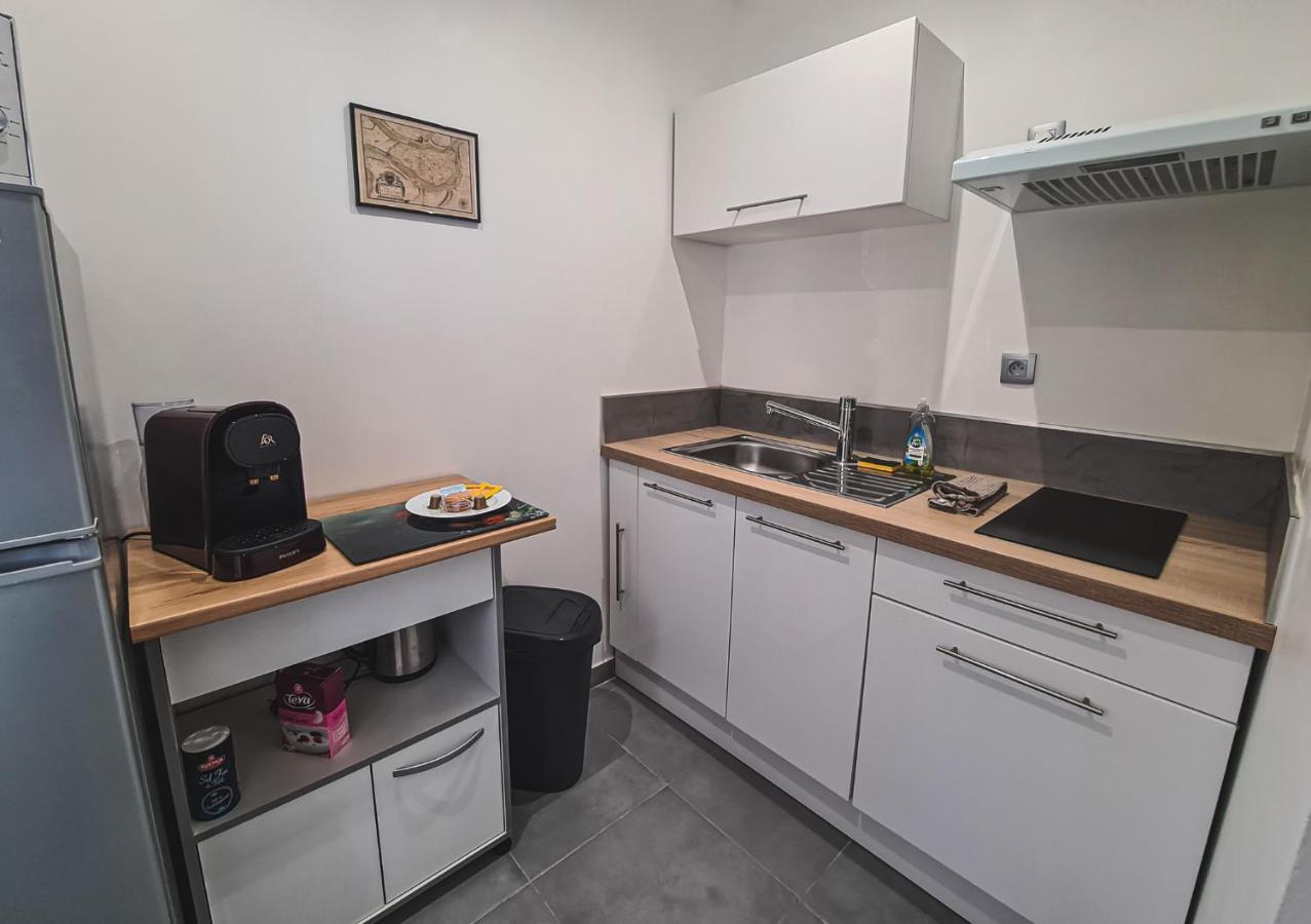Appart Saint Cyprien + Parking Privatif Poitiers Esterno foto