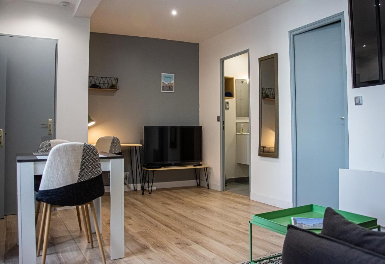 Appart Saint Cyprien + Parking Privatif Poitiers Esterno foto